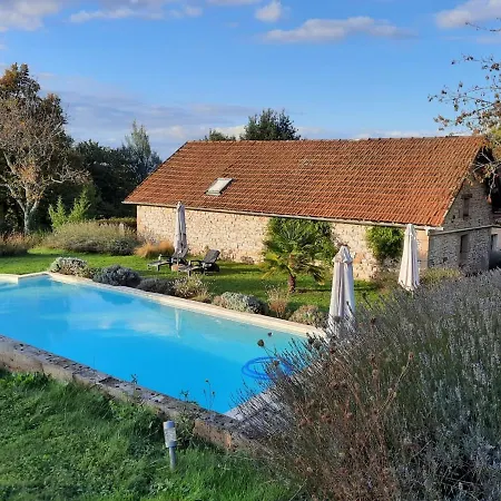 De L'ane Papillon-3 Chb- Piscine-jardin Holiday home Saint-Cirq-Souillaguet
