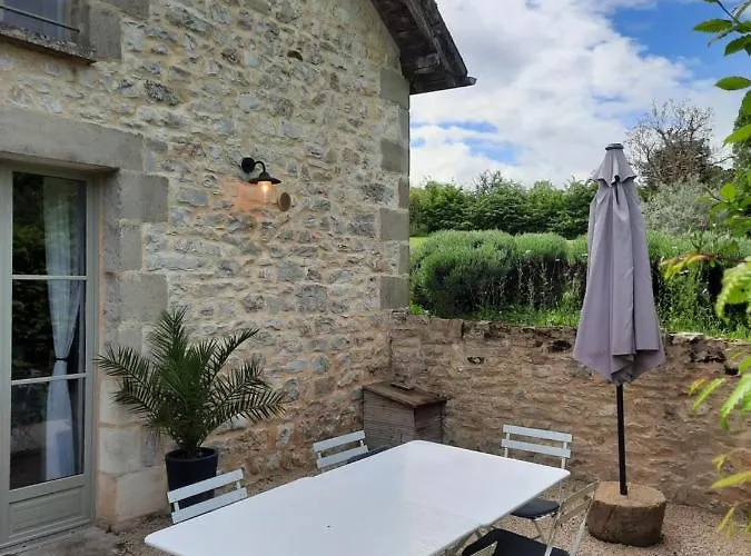 De L'ane Papillon-3 Chb- Piscine-jardin *