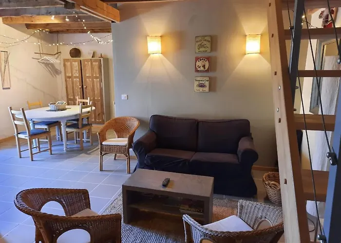 Dom wakacyjny De L'ane Papillon-3 Chb- Piscine-jardin *